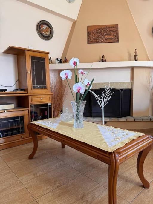 Family Woodland Oasis Vipgreece Lägenhet Kírinthos Exteriör bild